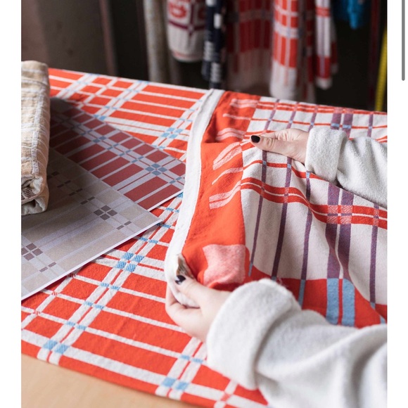 Schoolhouse Shelburne Cotton Coverlette F/Q & 1 pillow sham - Picture 3 of 8